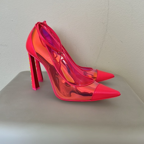 Christian Louboutin hot pink iridescent pump with neon yellow studs. - Picture 8 of 13